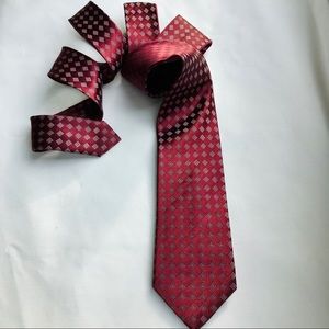 Like-new BCBGMaxAzria 100% silk men's tie